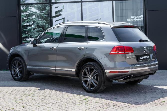 Volkswagen Touareg II Рестайлинг с пробегом 2014 года, цена 2 079 000 рублей, 262052 км, внедорожник, Автокод Объявления