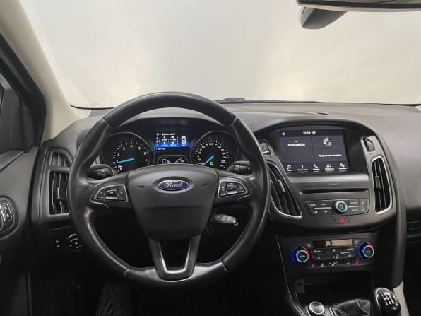 Ford Focus III Рестайлинг с пробегом 2019 года, цена 1 299 000 рублей, 115311 км, хэтчбек, Автокод Объявления