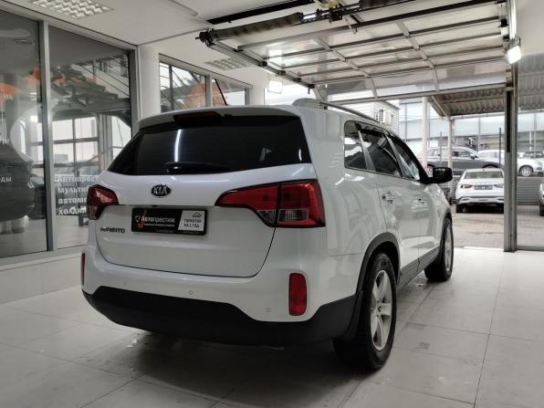 Kia Sorento II Рестайлинг с пробегом 2017 года, цена 1 900 000 рублей, 235894 км, внедорожник, Автокод Объявления