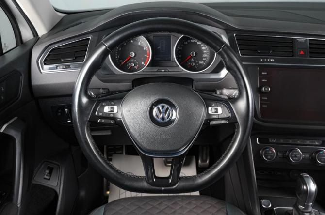 Volkswagen Tiguan II с пробегом 2019 года, цена 2 249 000 рублей, 179000 км, внедорожник, Автокод Объявления