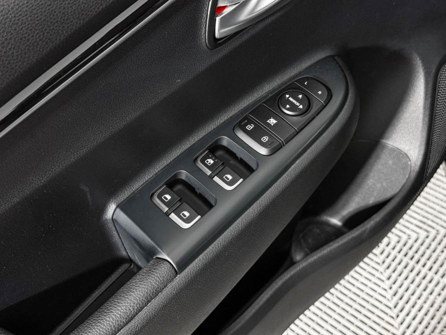 Kia Rio IV Рестайлинг Санкт-Петербург  - изображение 10