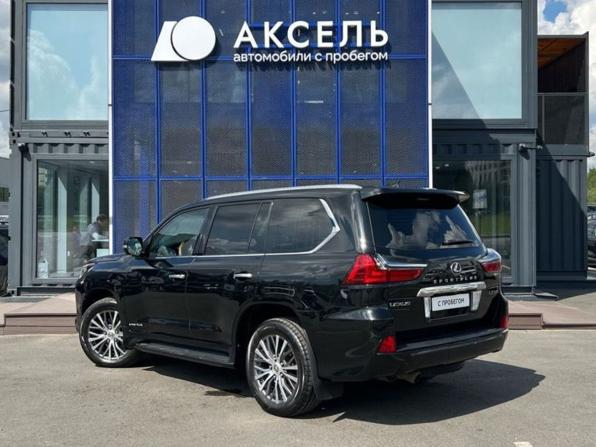 Lexus LX III Рестайлинг 2 с пробегом 2017 года, цена 6 899 000 рублей, 166000 км, внедорожник, Автокод Объявления