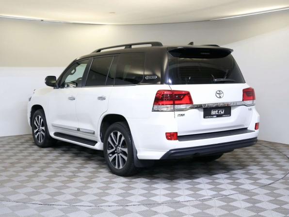 Toyota Land Cruiser 200 Series Рестайлинг 2 с пробегом 2018 года, цена 8 300 000 рублей, 78495 км, внедорожник, Автокод Объявления