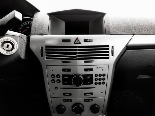 Opel Astra H Рестайлинг с пробегом 2011 года, цена 515 000 рублей, 213974 км, хэтчбек, Автокод Объявления