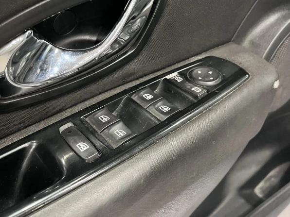 Renault Megane III Рестайлинг с пробегом 2012 года, цена 430 000 рублей, 354044 км, хэтчбек, Автокод Объявления