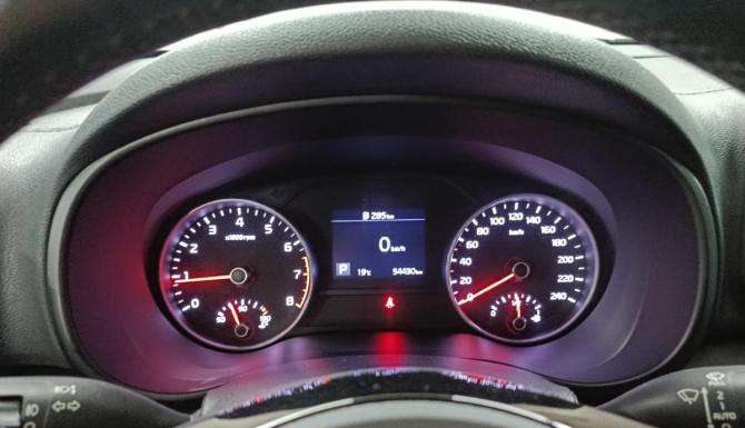 Kia Sportage IV Рестайлинг с пробегом 2019 года, цена 2 359 000 рублей, 54430 км, внедорожник, Автокод Объявления