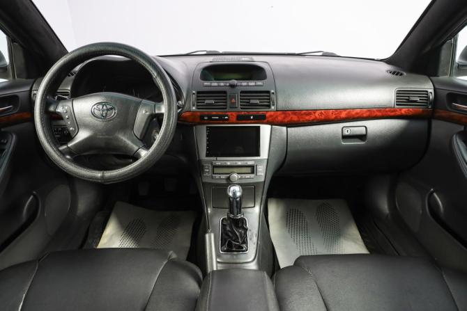 Toyota Avensis II с пробегом 2004 года, цена 649 000 рублей, 345000 км, седан, Автокод Объявления