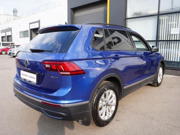Volkswagen Tiguan II Рестайлинг с пробегом 2021 года, цена 2 810 000 рублей, 67938 км, внедорожник, Автокод Объявления