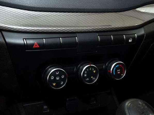 Lada (ВАЗ) Vesta I Рестайлинг (NG) с пробегом 2024 года, цена 1 298 000 рублей, 20883 км, седан, Автокод Объявления