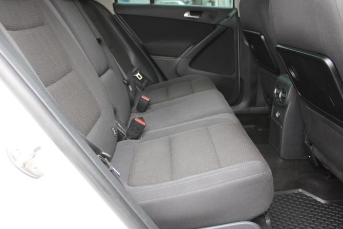 Volkswagen Tiguan I Рестайлинг с пробегом 2012 года, цена 1 067 000 рублей, 259255 км, внедорожник, Автокод Объявления