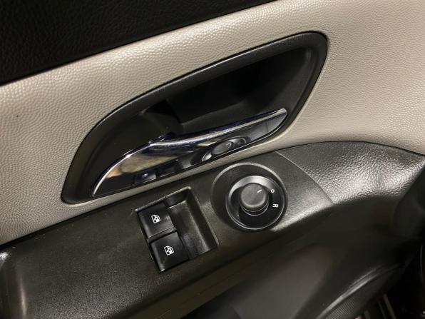 Chevrolet Cruze I Рестайлинг с пробегом 2014 года, цена 1 120 000 рублей, 81882 км, седан, Автокод Объявления