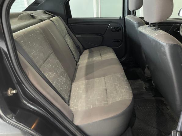 Renault Logan I Рестайлинг с пробегом 2013 года, цена 499 000 рублей, 70811 км, седан, Автокод Объявления