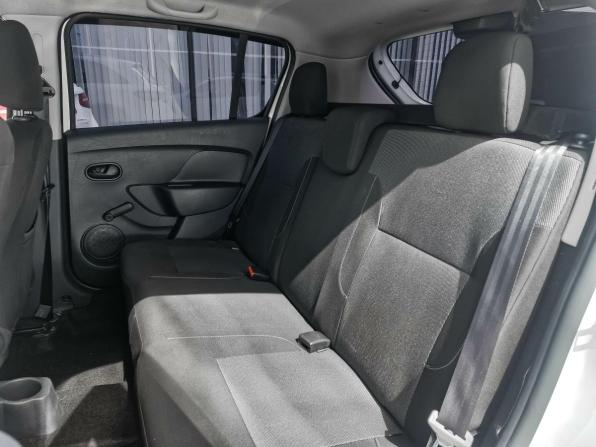 Renault Sandero II Рестайлинг с пробегом 2019 года, цена 1 240 000 рублей, 69444 км, хэтчбек, Автокод Объявления