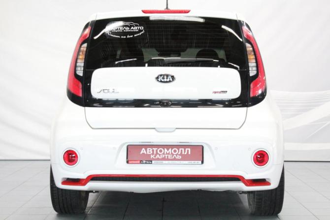 Kia Soul II Рестайлинг с пробегом 2018 года, цена 1 790 000 рублей, 45654 км, хэтчбек, Автокод Объявления