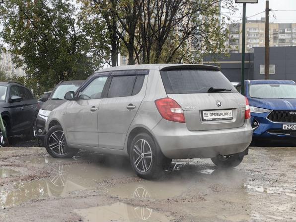 Skoda Fabia II Рестайлинг с пробегом 2013 года, цена 799 000 рублей, 156000 км, хэтчбек, Автокод Объявления