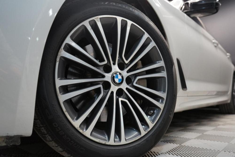 BMW 5 серии VII (G30/G31/G38) Крым  - изображение 27