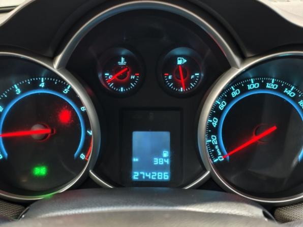 Chevrolet Cruze I Рестайлинг с пробегом 2014 года, цена 675 000 рублей, 274284 км, седан, Автокод Объявления