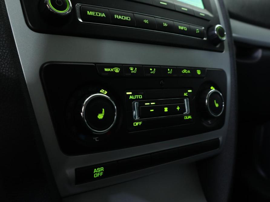 Skoda Octavia II (A5) Рестайлинг Москва  - изображение 13