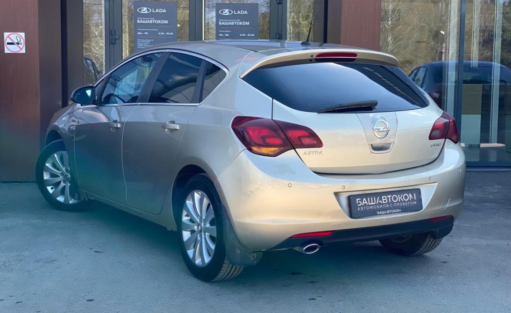 Opel Astra J Белебей  - изображение 7