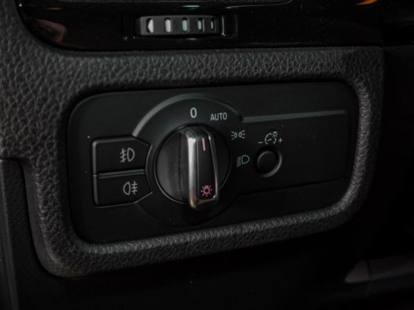 Volkswagen Touareg II с пробегом 2013 года, цена 2 249 000 рублей, 137231 км, внедорожник, Автокод Объявления
