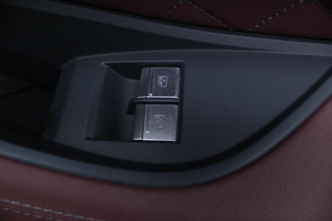Audi Q6 с пробегом 2024 года, цена 6 650 000 рублей, 37289 км, внедорожник, Автокод Объявления