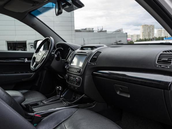 Kia Sorento II Рестайлинг с пробегом 2013 года, цена 1 648 000 рублей, 184642 км, внедорожник, Автокод Объявления