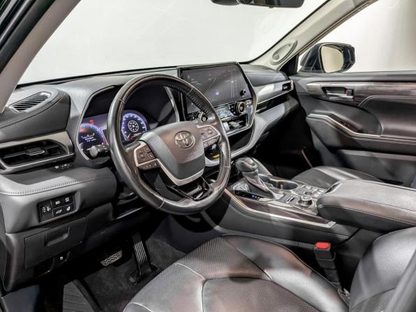 Toyota Highlander IV (XU70) с пробегом 2023 года, цена 4 200 000 рублей, 120603 км, внедорожник, Автокод Объявления