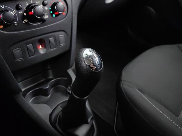 Renault Sandero II Рестайлинг с пробегом 2020 года, цена 881 000 рублей, 183364 км, хэтчбек, Автокод Объявления