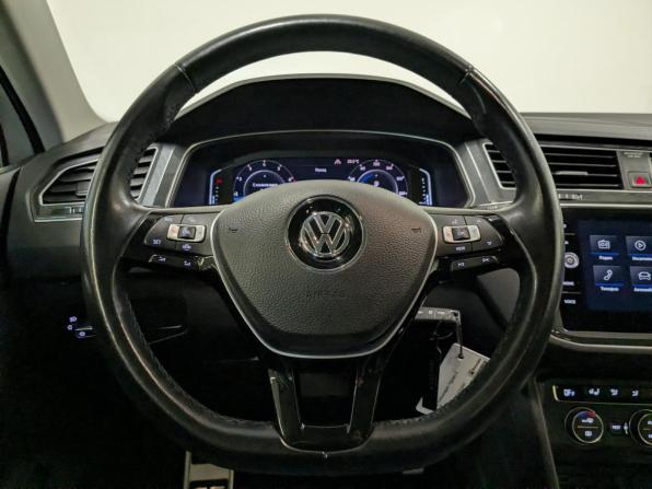 Volkswagen Tiguan II с пробегом 2019 года, цена 2 650 000 рублей, 79091 км, внедорожник, Автокод Объявления