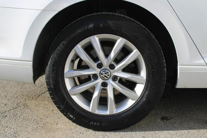 Volkswagen Passat B8 с пробегом 2018 года, цена 1 590 000 рублей, 195000 км, седан, Автокод Объявления