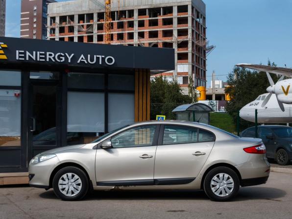 Renault Fluence I с пробегом 2010 года, цена 560 000 рублей, 186474 км, седан, Автокод Объявления