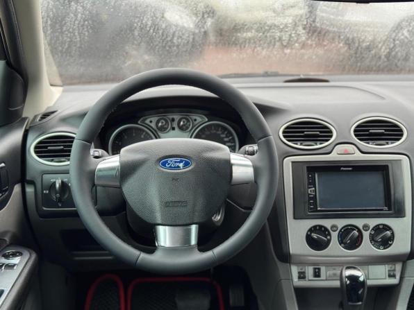 Ford Focus II Рестайлинг с пробегом 2011 года, цена 700 000 рублей, 205000 км, седан, Автокод Объявления