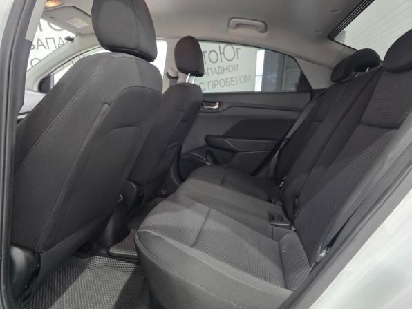Hyundai Solaris II с пробегом 2019 года, цена 1 350 000 рублей, 65892 км, седан, Автокод Объявления