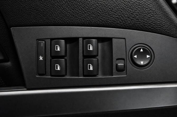 BMW 5 серии V (E60/E61) с пробегом 2004 года, цена 1 129 000 рублей, 347300 км, универсал, Автокод Объявления