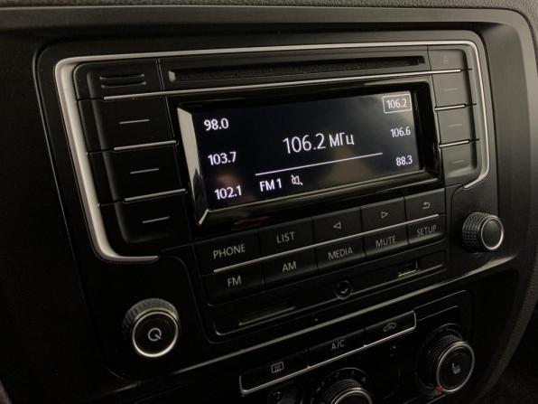Volkswagen Jetta VI Рестайлинг с пробегом 2016 года, цена 1 052 000 рублей, 155392 км, седан, Автокод Объявления