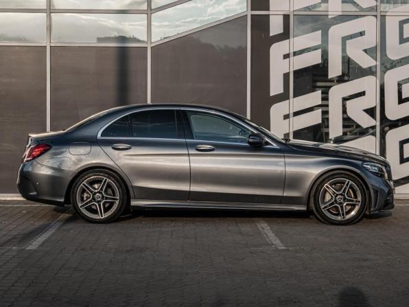 Mercedes-Benz C-Класс IV (W205) Рестайлинг с пробегом 2019 года, цена 3 180 000 рублей, 72979 км, седан, Автокод Объявления