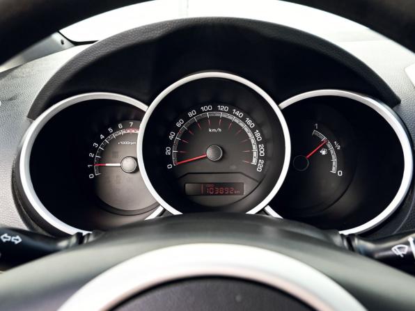 Kia Venga I с пробегом 2012 года, цена 899 000 рублей, 103891 км, компактвэн, Автокод Объявления