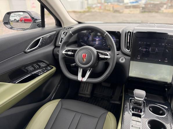 Hongqi HS3 с пробегом 2024 года, цена 2 695 000 рублей, 3543 км, внедорожник, Автокод Объявления