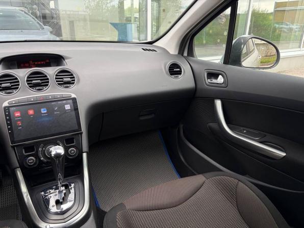 Peugeot 308 I Рестайлинг с пробегом 2013 года, цена 495 000 рублей, 193900 км, хэтчбек, Автокод Объявления