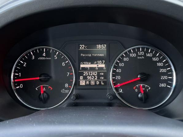 Nissan X-Trail II Рестайлинг с пробегом 2013 года, цена 1 079 000 рублей, 251240 км, внедорожник, Автокод Объявления