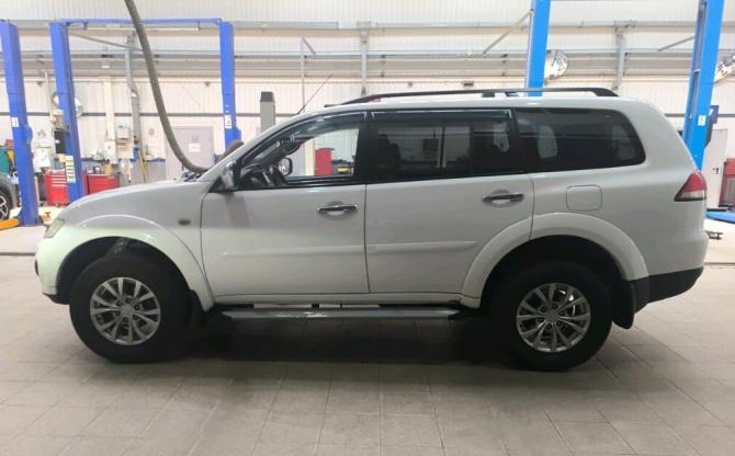 Mitsubishi Pajero Sport II Рестайлинг с пробегом 2014 года, цена 1 849 000 рублей, 213000 км, внедорожник, Автокод Объявления