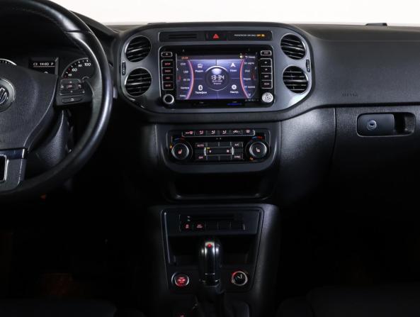 Volkswagen Tiguan I Рестайлинг с пробегом 2014 года, цена 1 196 000 рублей, 193900 км, внедорожник, Автокод Объявления
