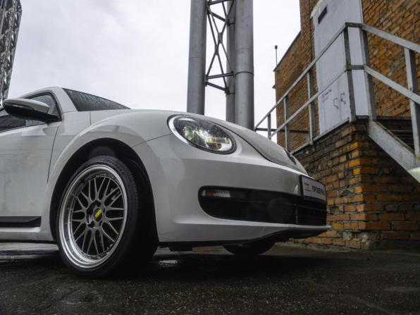 Volkswagen Beetle II (A5) с пробегом 2013 года, цена 1 300 000 рублей, 214000 км, хэтчбек, Автокод Объявления