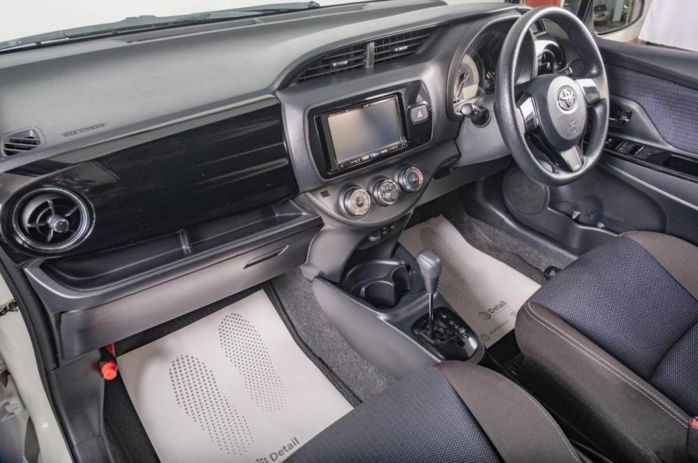 Toyota Vitz III (XP130) Рестайлинг Томск  - изображение 16