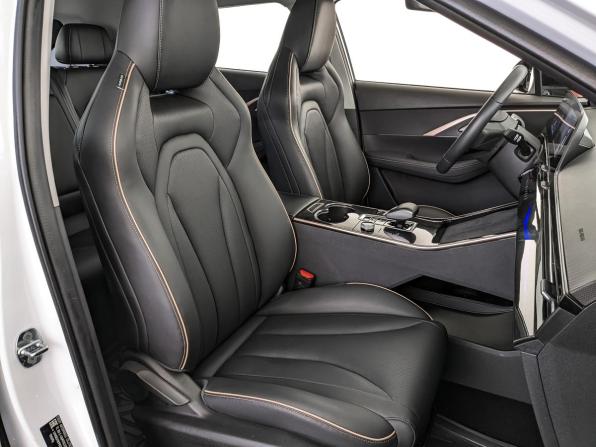 Omoda C5 I с пробегом 2023 года, цена 1 830 000 рублей, 49950 км, внедорожник, Автокод Объявления