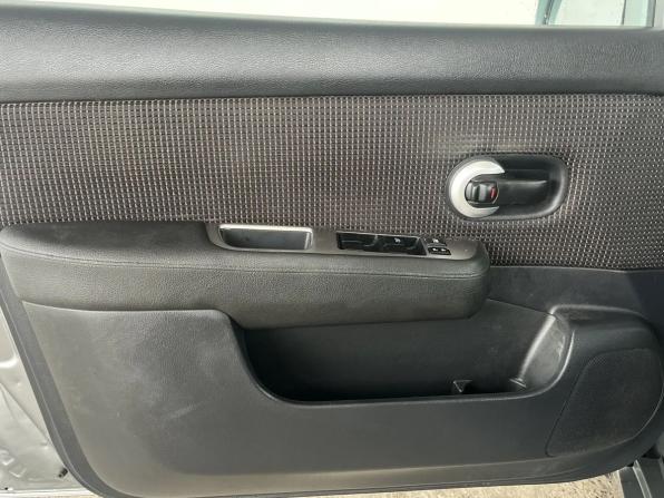 Nissan Tiida I Рестайлинг с пробегом 2012 года, цена 799 000 рублей, 102753 км, хэтчбек, Автокод Объявления