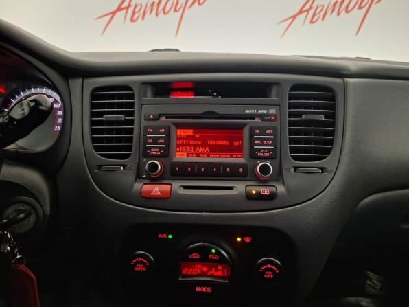 Kia Rio II Рестайлинг с пробегом 2011 года, цена 570 000 рублей, 189714 км, хэтчбек, Автокод Объявления