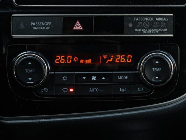 Mitsubishi Outlander III Рестайлинг 3 с пробегом 2018 года, цена 1 860 000 рублей, 142839 км, внедорожник, Автокод Объявления