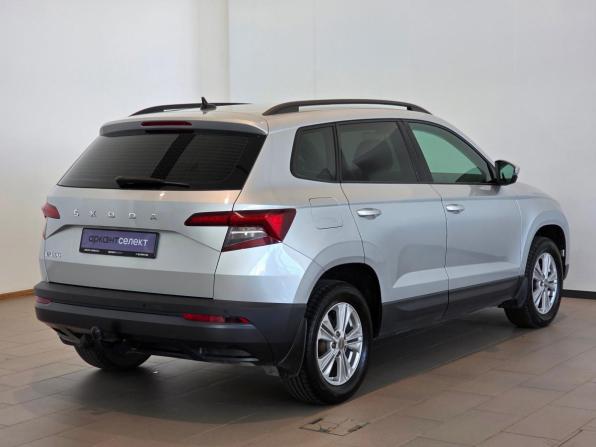 Skoda Karoq I с пробегом 2021 года, цена 2 445 000 рублей, 41474 км, внедорожник, Автокод Объявления