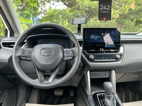 Toyota Corolla Cross I с пробегом 2024 года, цена 3 150 000 рублей, 29873 км, внедорожник, Автокод Объявления